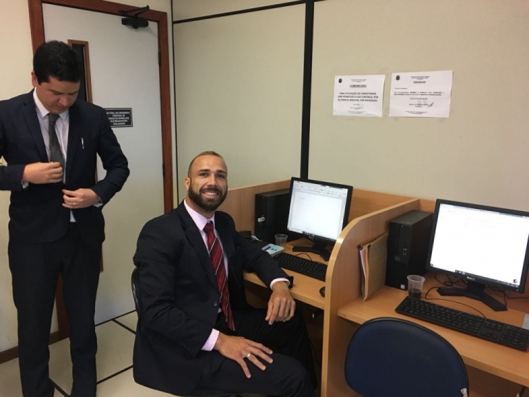 Instalada nova internet na Sala dos Advogados do Fórum de Macaé