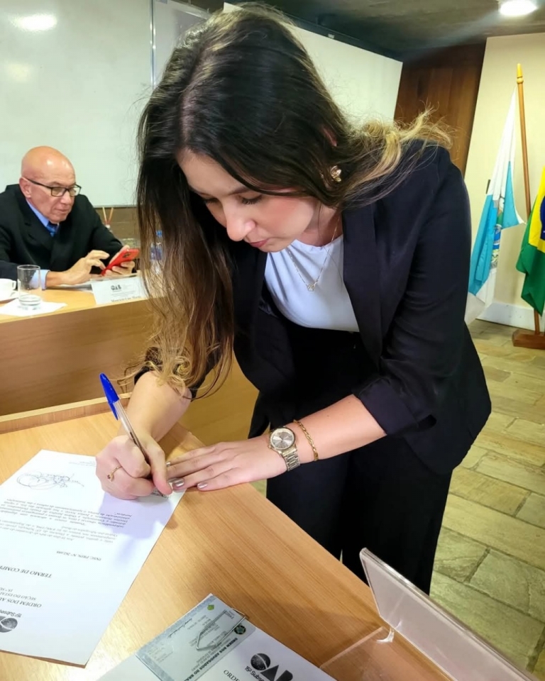 XIV SOLENIDADE DE JURAMENTO E ENTREGA DE CARTEIRA AOS NOVOS INSCRITOS DA 15ª SUBSEÇÃO OABRJ DE 2024