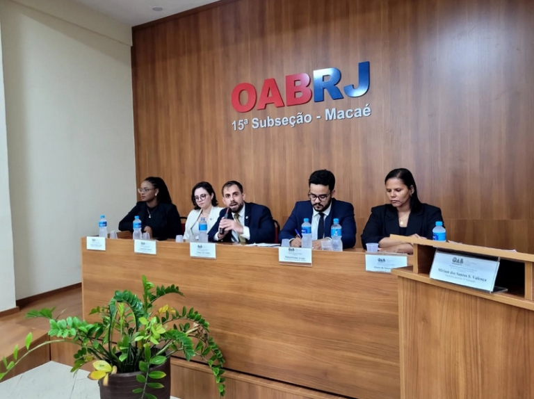 III SOLENIDADE DE JURAMENTO E ENTREGA DE CARTEIRA AOS NOVOS INSCRITOS DA 15ª SUBSEÇÃO OABRJ DE 2025