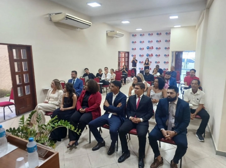 III SOLENIDADE DE JURAMENTO E ENTREGA DE CARTEIRA AOS NOVOS INSCRITOS DA 15ª SUBSEÇÃO OABRJ DE 2025
