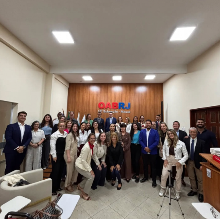 A ADVOCACIA EM DIÁLOGO COM O JUDICIÁRIO